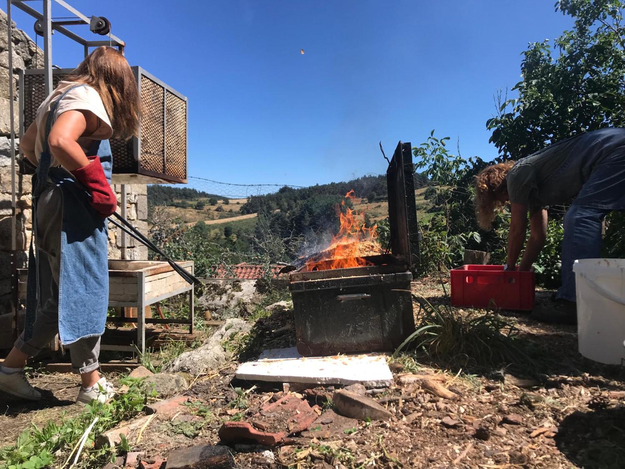 Chambres Et Tables D'Hotes - Les Ateliers De Pontajou - Pelerin Navette Gratuite A Saugues Venteuges Bagian luar foto